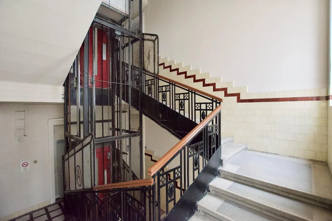Standard Apartment By Hi5 - Kecskemeti Street Suite Budapest